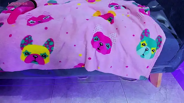 Snapshot of ShaunaDream chatting on October 2025 03:11:02 PM ShaunaDream online show from October 2025 03:11:02 PM