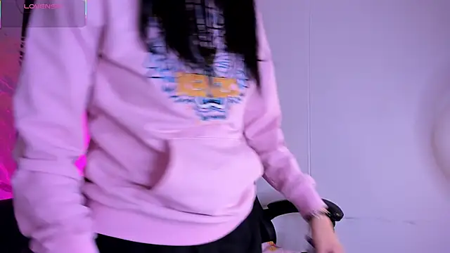 ShaunaDream online show from February 2026 04:42:01 AM