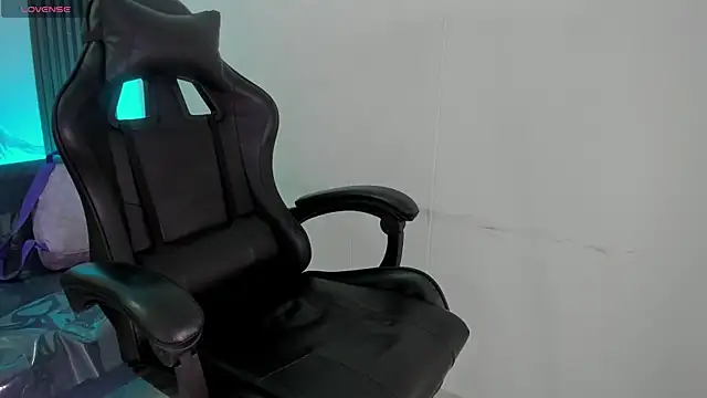 ShaunaDream online show from March 2026 04:58:01 AM