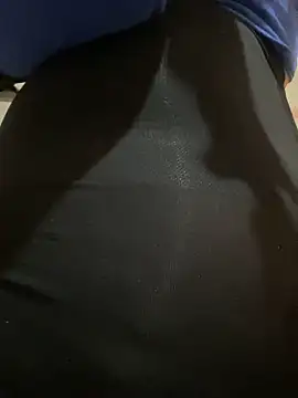 Cuckold-masters-dog online show from October 2025 01:18:01 PM