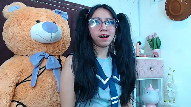 VioletxBloom online show from October 2025 06:11:02 AM