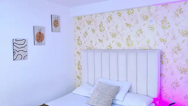 Samanta Isel online show from September 2025 03:00:01 AM