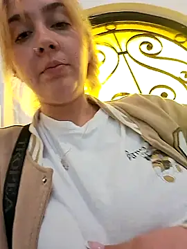 ayebran online show from September 2025 06:31:02 PM