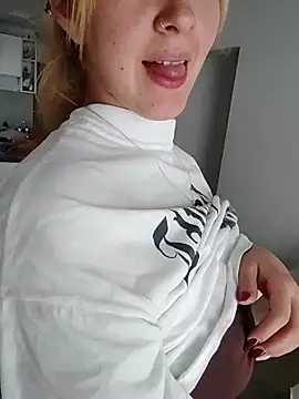 ayebran online show from October 2025 06:09:01 PM