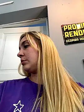 ayebran online show from November 2025 08:44:01 PM