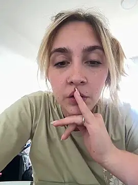 ayebran online show from December 2025 07:08:02 PM