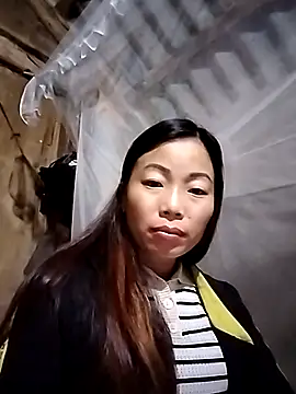 Snapshot of Annaacutee chatting on November 2025 06:36:01 AM Annaacutee online show from November 2025 06:36:01 AM