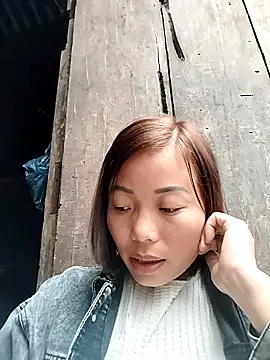 Snapshot of Annaacutee chatting on November 2025 06:46:01 AM Annaacutee online show from November 2025 06:46:01 AM