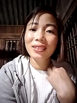 Snapshot of Annaacutee chatting on November 2025 10:52:02 PM Annaacutee online show from November 2025 10:52:02 PM