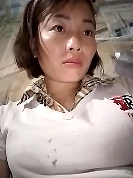 Snapshot of Annaacutee chatting on November 2025 12:00:02 PM Annaacutee online show from November 2025 12:00:02 PM