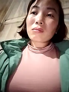 Snapshot of Annaacutee chatting on November 2025 01:21:02 PM Annaacutee online show from November 2025 01:21:02 PM