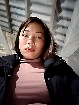 Snapshot of Annaacutee chatting on November 2025 10:12:01 PM Annaacutee online show from November 2025 10:12:01 PM