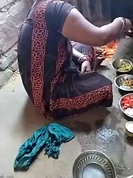 Snapshot of Pinki_bhabi_2002 chatting on November 2025 06:13:01 AM Pinki bhabi 2002 online show from November 2025 06:13:01 AM