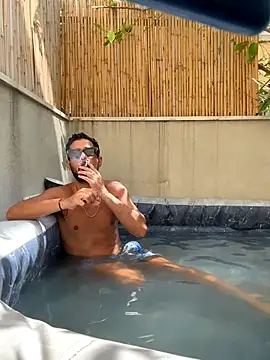 husbandandwifetobe online show from September 2025 10:30:01 AM