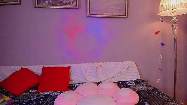 Snapshot of VelvetBlitz chatting on November 2025 03:34:02 PM VelvetBlitz online show from November 2025 03:34:02 PM