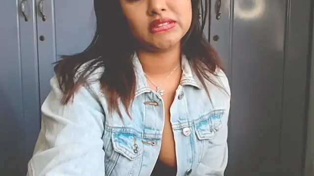 Indian GlowingMiax online show from September 2025 11:12:02 AM