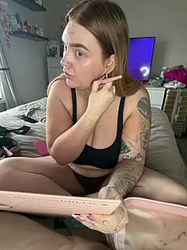 MysteriousMylaX online show from April 2026 11:27:01 AM