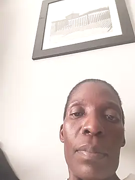 Snapshot of londie2 chatting on September 2025 10:28:02 AM londie2 online show from September 2025 10:28:02 AM