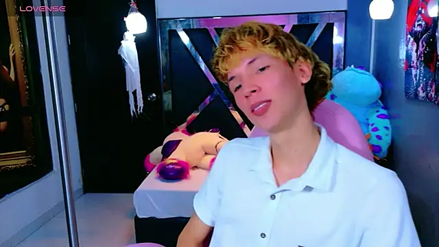 park jimin1 online show from October 2025 12:18:02 PM