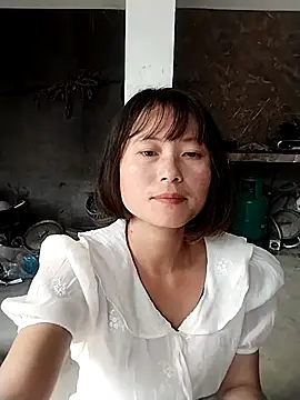 linda bae00 online show from October 2025 02:36:02 AM