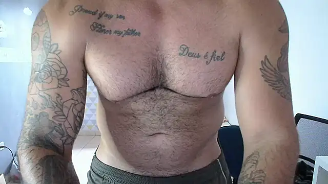 JeanCafa online show from April 2026 05:28:01 PM