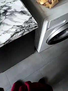 xxxfeo online show from November 2025 04:40:01 PM