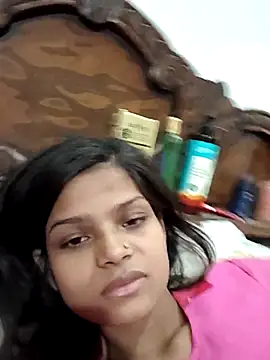 Komal0099 online show from November 2025 12:17:01 PM