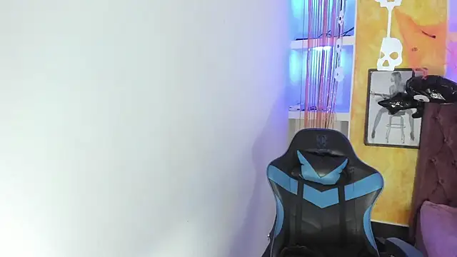 alison moon7 online show from November 2025 12:07:02 PM