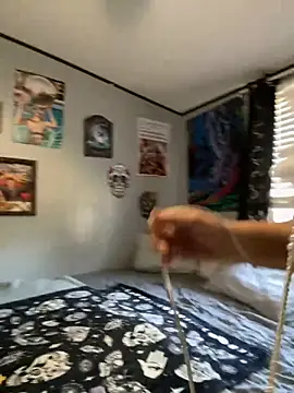 Snapshot of lillylooney chatting on October 2025 03:07:02 PM lillylooney online show from October 2025 03:07:02 PM