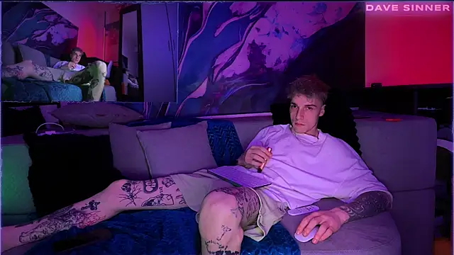 Snapshot of davesinner chatting on May 2026 06:27:02 PM davesinner online show from May 2026 06:27:02 PM