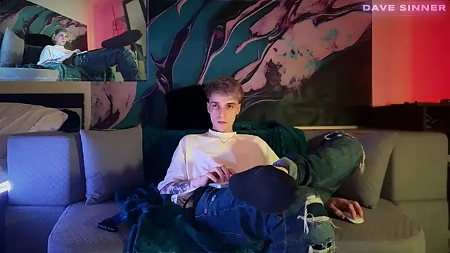 Snapshot of davesinner chatting on June 2026 08:14:02 PM davesinner online show from June 2026 08:14:02 PM