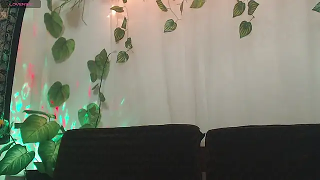 MysticNight  online show from October 2025 01:35:01 AM
