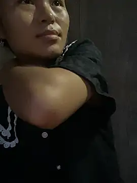 Snapshot of milo_bae chatting on July 2026 10:37:01 PM milo bae online show from July 2026 10:37:01 PM