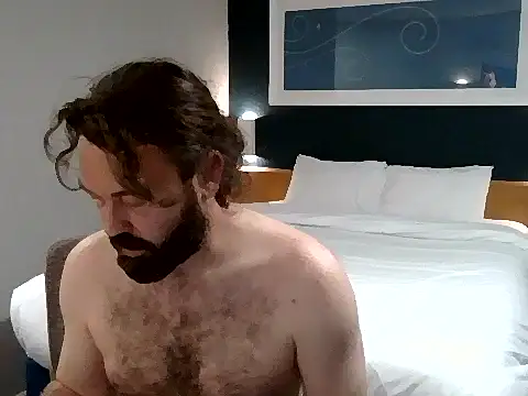 Snapshot of rogerevenmore chatting on December 2025 02:44:01 PM rogerevenmore online show from December 2025 02:44:01 PM