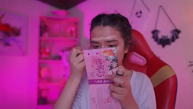 Lana Dreams  online show from October 2025 01:09:01 PM