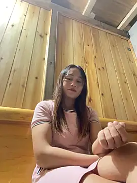 phungtiti online show from October 2025 10:35:02 AM