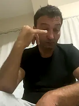 Snapshot of abs1088 chatting on October 2025 07:43:01 PM abs1088 online show from October 2025 07:43:01 PM