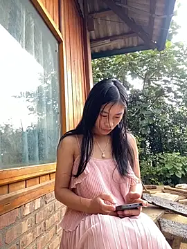 EmLy02 online show from November 2025 01:59:02 AM