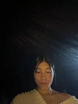 EmLy02 online show from February 2026 12:09:02 PM