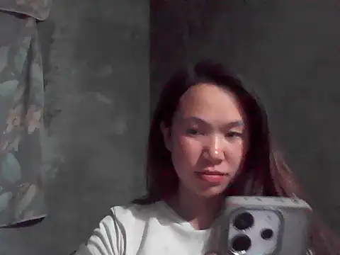 fanchunn online show from December 2025 12:12:02 PM