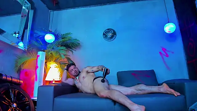 Snapshot of dennis_cox1 chatting on September 2025 07:02:02 PM dennis cox1 online show from September 2025 07:02:02 PM