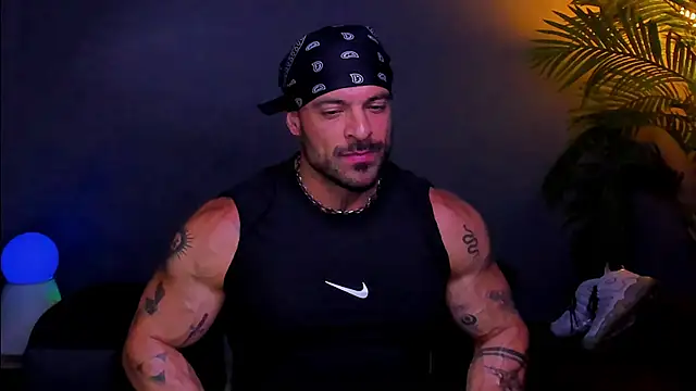 Snapshot of dennis_cox1 chatting on November 2025 11:54:02 AM dennis cox1 online show from November 2025 11:54:02 AM