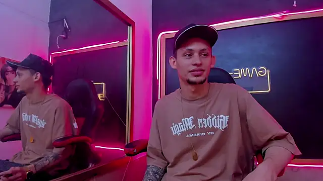 Snapshot of Asmodeo_24 chatting on October 2025 02:26:01 PM Asmodeo 24 online show from October 2025 02:26:01 PM