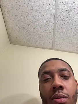 Kingstrokezxx online show from December 2025 12:20:02 AM