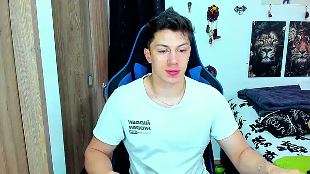 Snapshot of javiersexymann chatting on February 2025 05:32:02 PM javiersexymann online show from February 2025 05:32:02 PM