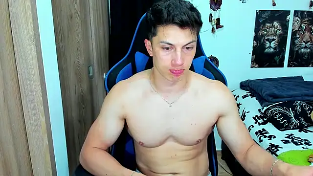 Snapshot of javiersexymann chatting on February 2025 11:42:01 PM javiersexymann online show from February 2025 11:42:01 PM