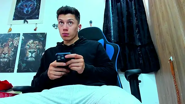 Snapshot of javiersexymann chatting on March 2025 07:38:02 PM javiersexymann online show from March 2025 07:38:02 PM