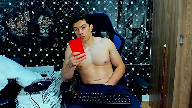 javiersexymann online show from March 2026 12:26:01 AM