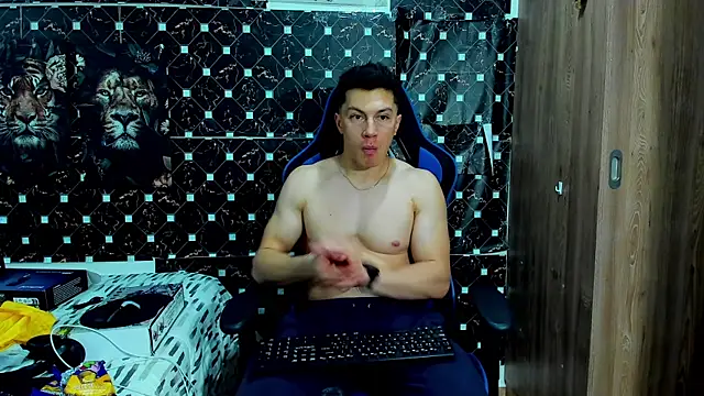 javiersexymann online show from April 2026 05:41:02 AM