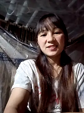 Snapshot of Mini3333 chatting on November 2025 04:51:02 PM Mini3333 online show from November 2025 04:51:02 PM